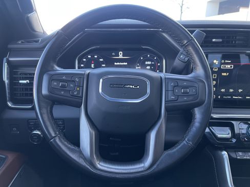 Used 2024 GMC Sierra 3500 Denali Ultimate image 17