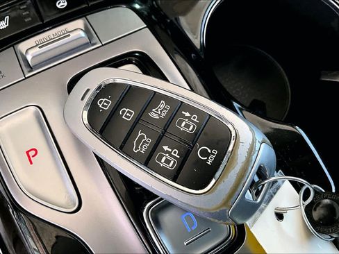 Used 2023 Hyundai Tucson Limited AWD/4WD image 15