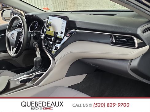 Used 2021 Toyota Camry LE FWD image 26