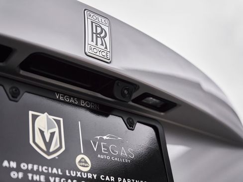 Used 2025 Rolls-Royce Spectre w/ Spectre Launch Package image 12