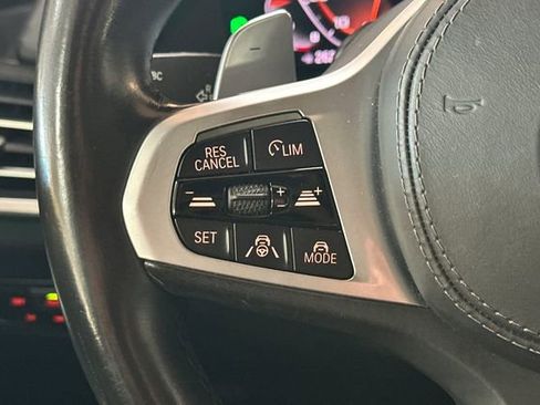 Used 2020 BMW X6 M50i w/ Executive Package image 29