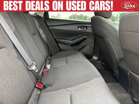 Used 2024 Honda Accord EX image 31