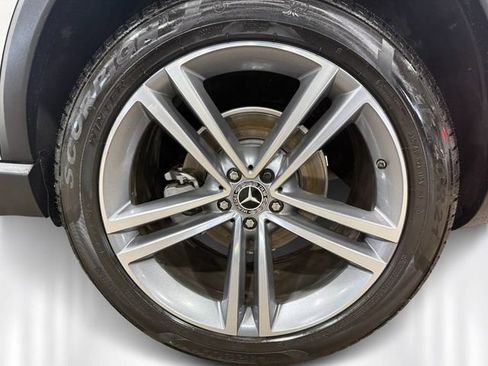 Used 2022 Mercedes-Benz GLE 350 4MATIC image 10