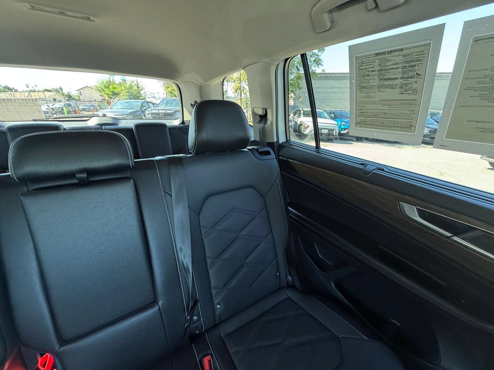 Used 2026 Volkswagen Atlas SE FWD image 39
