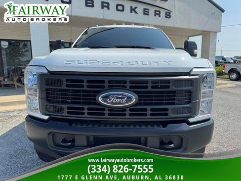 Used 2024 Ford F350 XL w/ XL Off-Road Package AWD/4WD image 3