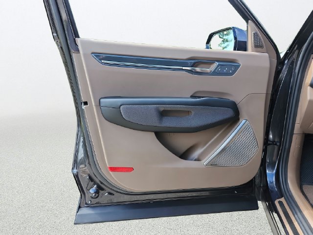 Certified 2024 Kia EV9 Land AWD/4WD image 21