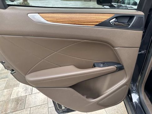 Used 2015 Lincoln MKC FWD w/ Equipment Group 102A Reserve image 16