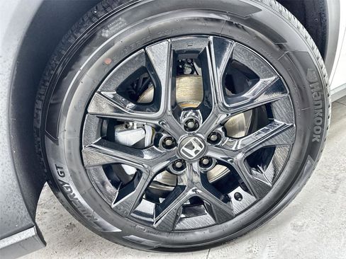 Certified 2023 Honda HR-V Sport image 10