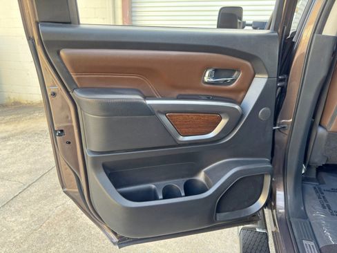 Used 2017 Nissan Titan Platinum Reserve AWD/4WD image 42