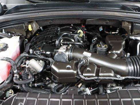 Used 2023 Jeep Grand Cherokee L Limited w/ Rear Seat Video Group I image 32