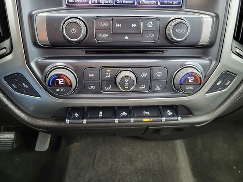 Used 2017 Chevrolet Silverado 2500 LTZ w/ LTZ Plus Package image 15