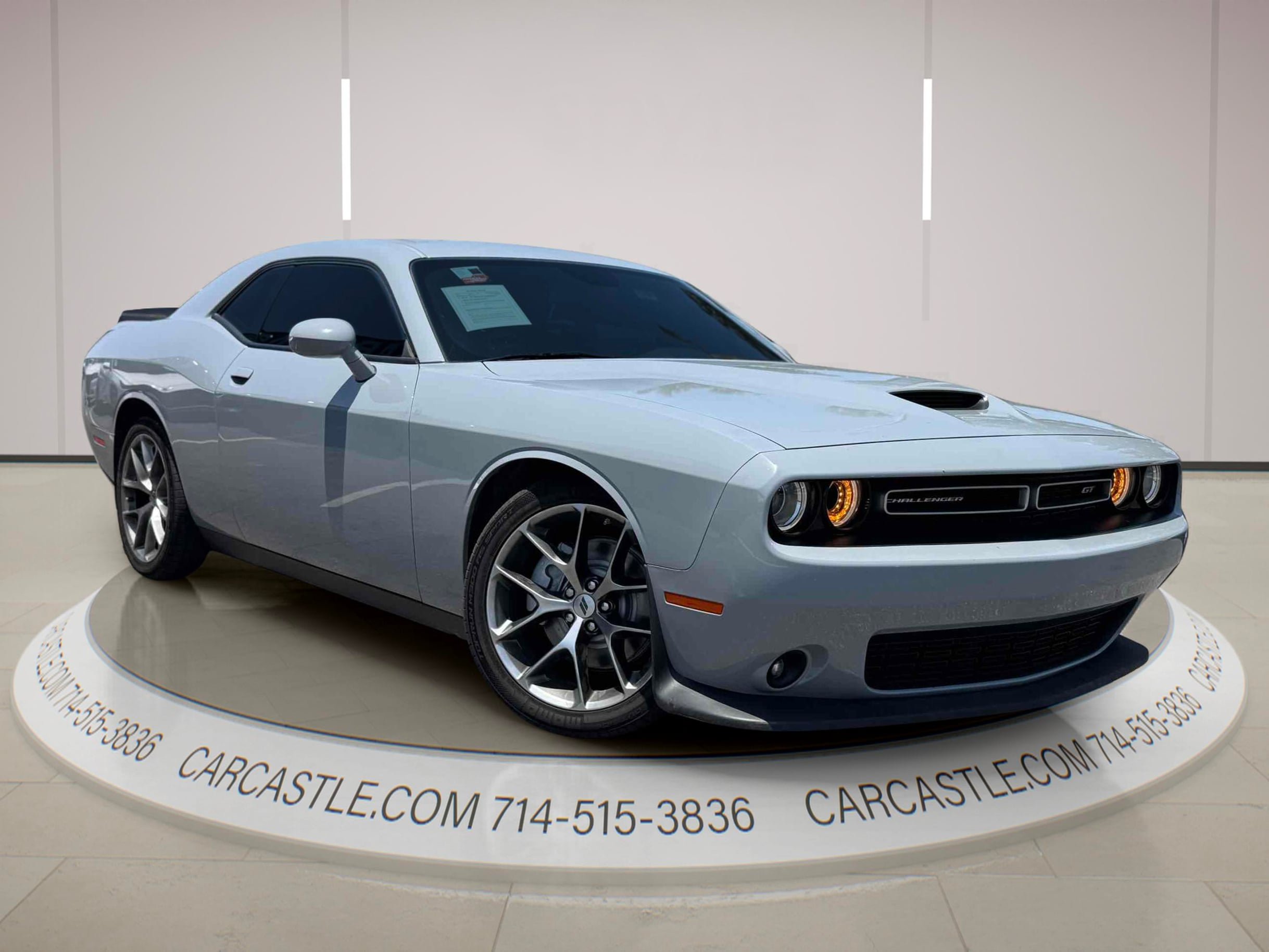 Used 2022 Dodge Challenger GT RWD image 7