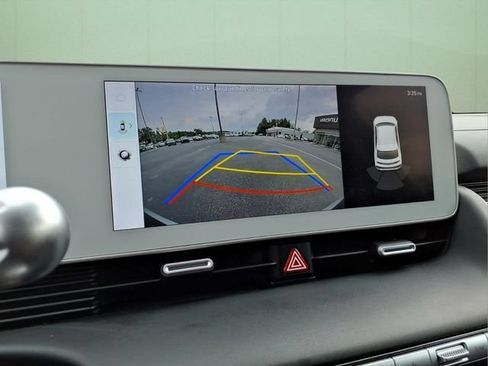 Used 2024 Hyundai Ioniq 5 SE RWD image 28