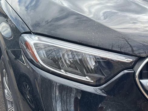 Used 2024 Mercedes-Benz GLC 300 image 10