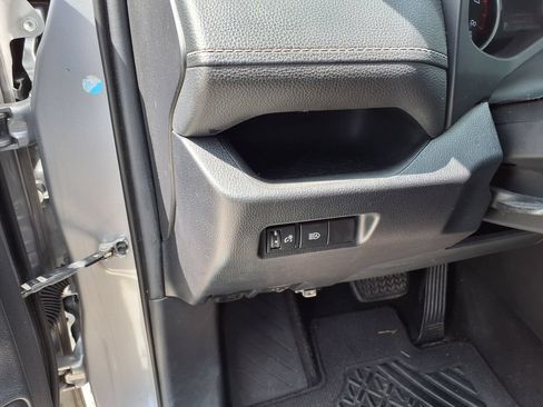 Used 2021 Toyota RAV4 LE w/ Carpet Mat Package (TMS) FWD image 19
