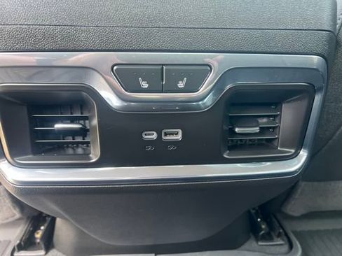 Certified 2024 Chevrolet Silverado 1500 LTZ image 21