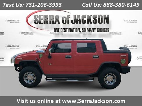 Used 2005 HUMMER H2 SUT w/ Preferred Equipment Group AWD/4WD image 1