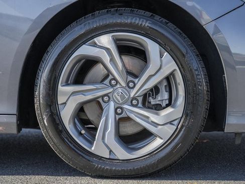 Used 2018 Honda Accord EX-L image 15