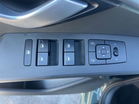 Certified 2023 Kia Niro EX image 48