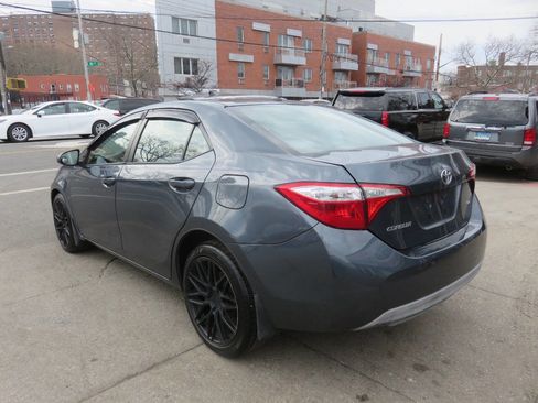 Used 2014 Toyota Corolla LE w/ Driver Convenience Package image 5