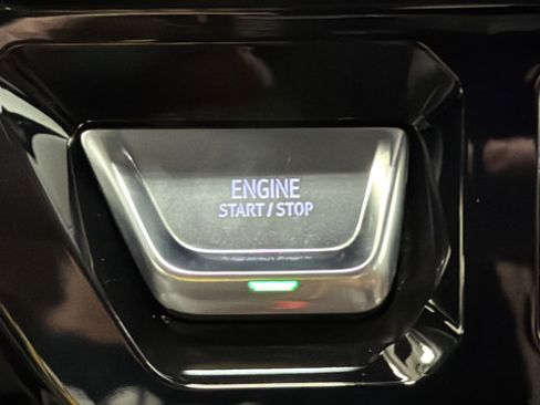 Used 2025 GMC Sierra 3500 Denali Ultimate AWD/4WD image 22