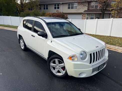 Used 2007 Jeep Compass Limited w/ Driver Convenience Group image 1