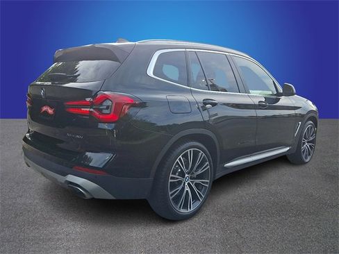 Used 2022 BMW X3 xDrive30i w/ Premium Package 2 image 4
