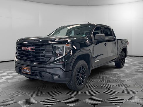Used 2023 GMC Sierra 1500 Elevation AWD/4WD image 4