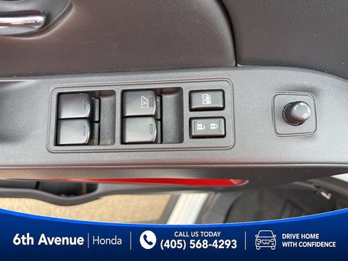 Used 2023 Nissan Frontier PRO-4X w/ Tow Package AWD/4WD image 30