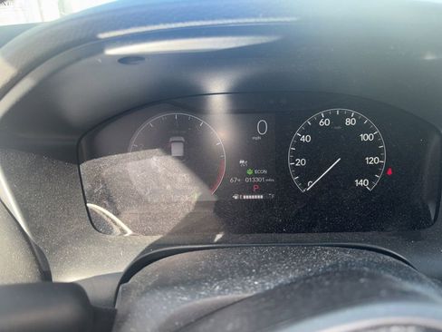 Used 2023 Honda HR-V LX image 12