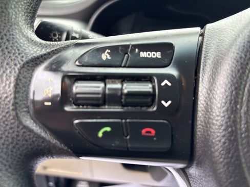 Used 2016 Kia Sorento LX image 60