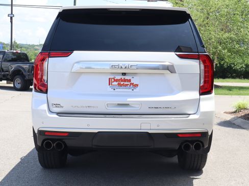 Used 2021 GMC Yukon Denali w/ LPO, Illumination Package AWD/4WD image 8