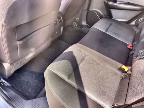 Used 2021 Nissan Rogue SV FWD image 32