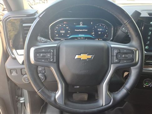 Used 2024 Chevrolet Silverado 1500 LT image 8
