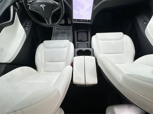 Used 2020 Tesla Model X Performance image 15