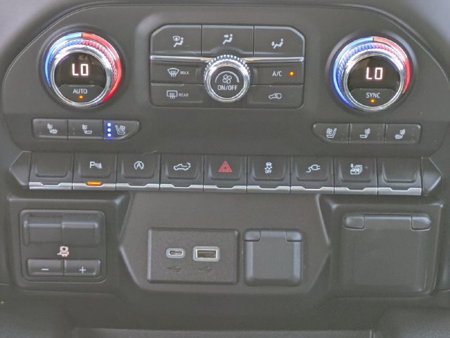 Used 2021 GMC Sierra 1500 SLT w/ SLT Premium Package RWD image 15