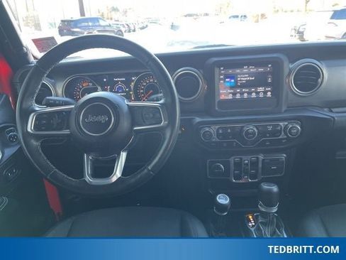 Used 2021 Jeep Wrangler Unlimited Sahara w/ Cold Weather Group image 16