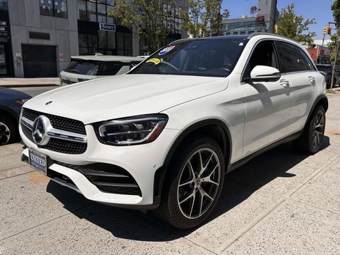 Used 2022 Mercedes-Benz GLC 300 4MATIC image 8