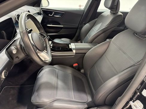 Used 2025 Mercedes-Benz C 300 4MATIC Sedan image 10