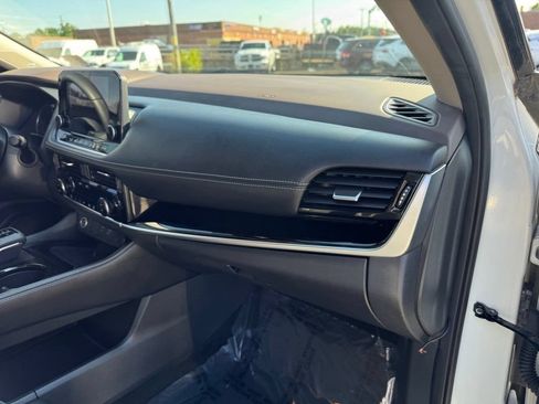 Used 2023 Nissan Rogue SL w/ SL Premium Package AWD/4WD image 27