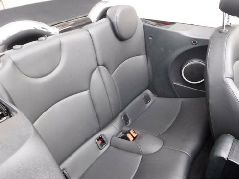 Used 2011 MINI Cooper S image 5