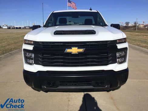Used 2024 Chevrolet Silverado 2500 W/T w/ WT Convenience Package image 10