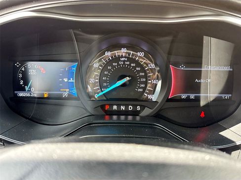 Used 2019 Ford Fusion Titanium FWD image 12
