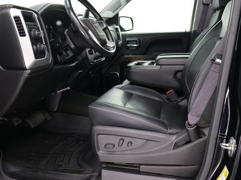 Used 2017 GMC Sierra 1500 SLT w/ Suspension Package, Off-Road AWD/4WD image 8