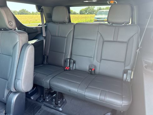 Used 2024 Chevrolet Tahoe RST w/ Luxury Package AWD/4WD image 24