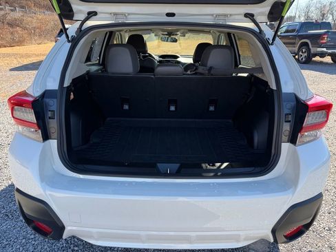 Used 2022 Subaru Crosstrek 2.5i Sport w/ Moonroof Package image 26