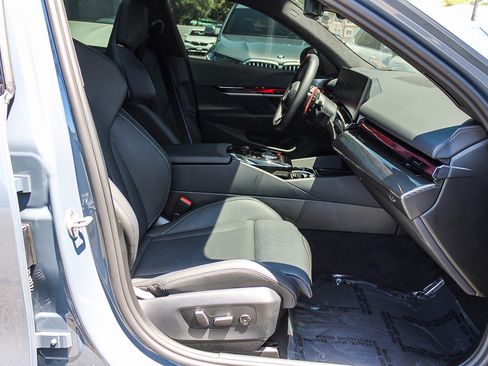Used 2026 BMW M5 w/ Executive Package AWD/4WD image 16