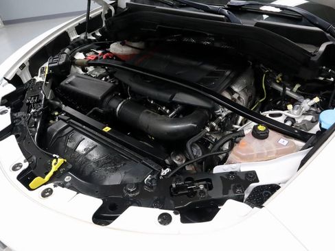 Used 2019 Alfa Romeo Stelvio AWD image 19