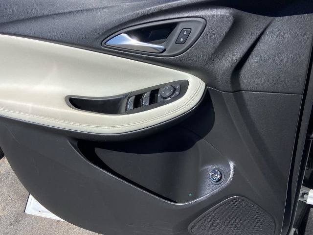 Used 2024 Buick Encore GX Preferred FWD image 17