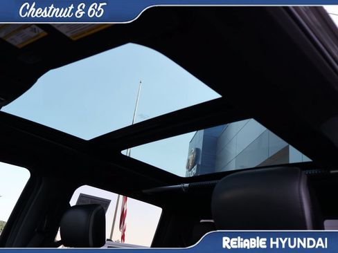 Used 2018 Ford F150 Platinum w/ Equipment Group 701A Luxury AWD/4WD image 25